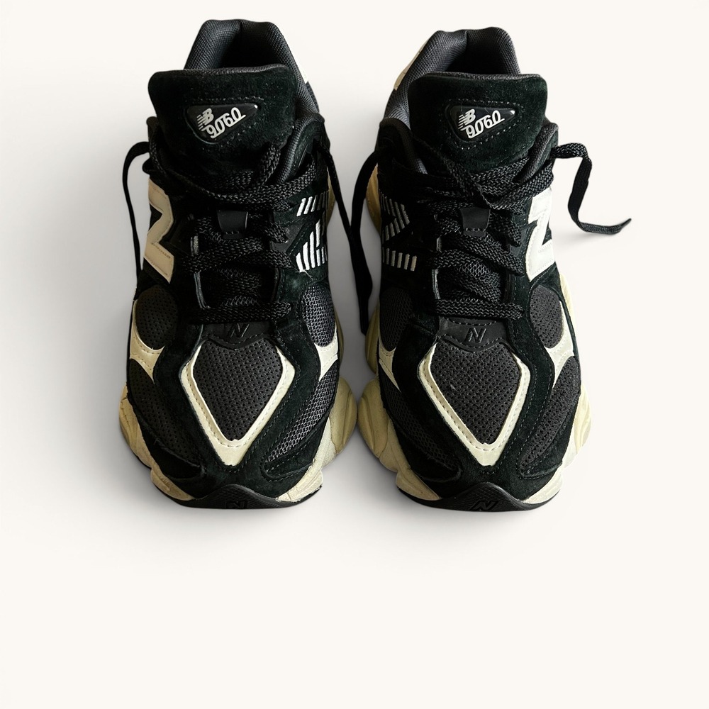 New Balance 9060 Black Castlerock Sea Salt Sneakers U9060NAA Mens 7.5 Womens 9 - Picture 7 of 10